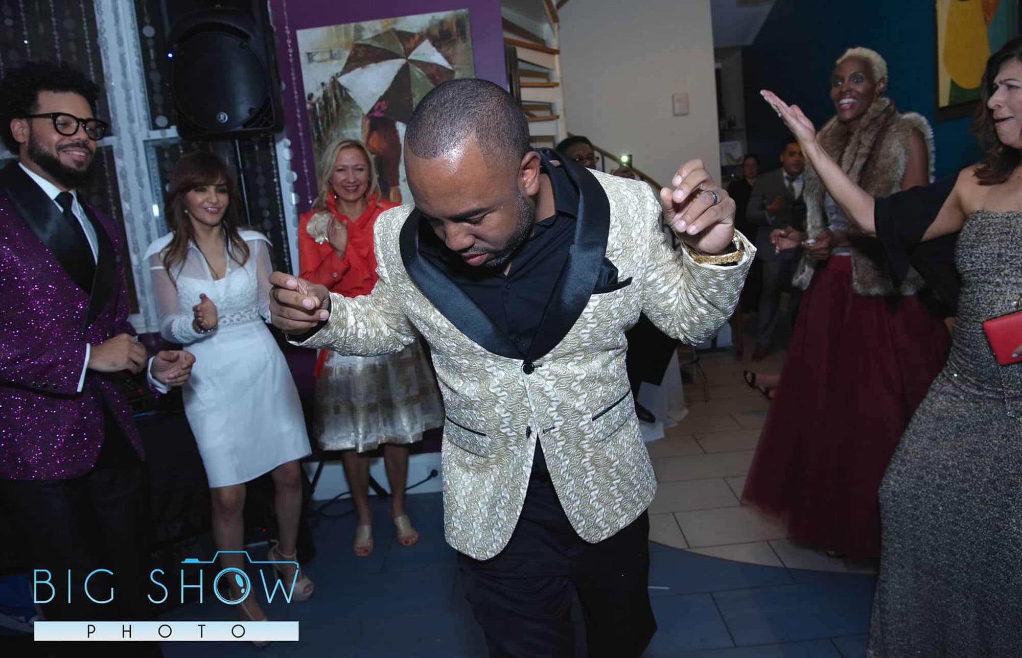 Richard May demonstrating how to Moonwalk Baltimore style! (Photo courtesy Big Show Photo)