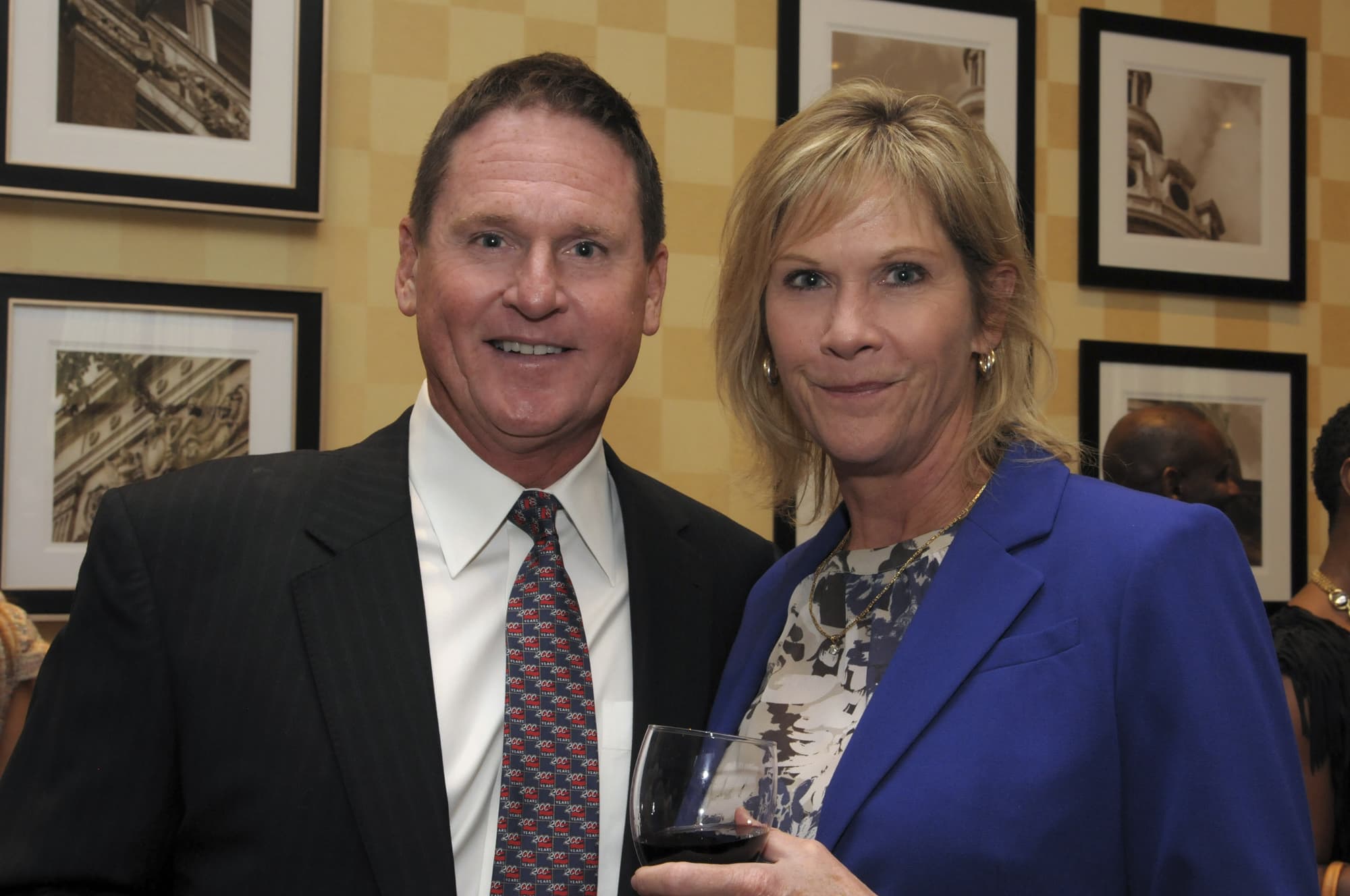 Pictured (LtoR) Mike Davey, DTP board member; and Carol Sody (Photo by Studio Z Photography, courtesy Dyslexia Tutoring Program)